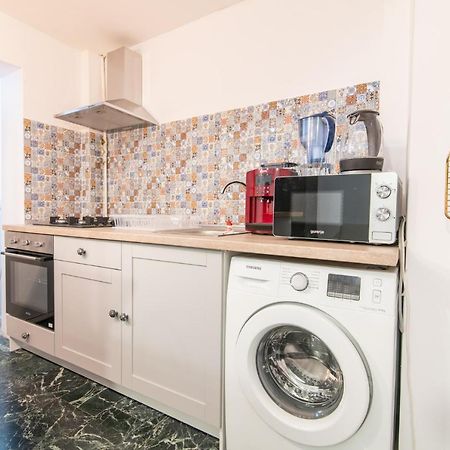 Amazing New Flat City Center Bukares Bagian luar foto